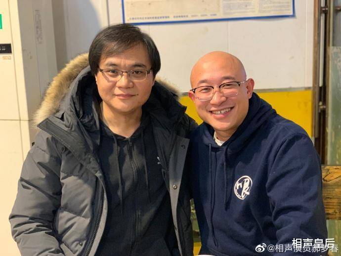 在5月3日,即天津德云社开业第三天,郝梦春及搭档赵明轩就专程到后台