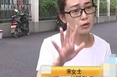 事情|儿子被抱了一下，母亲向幼儿园索赔8万，母亲直言：快乐是无价的