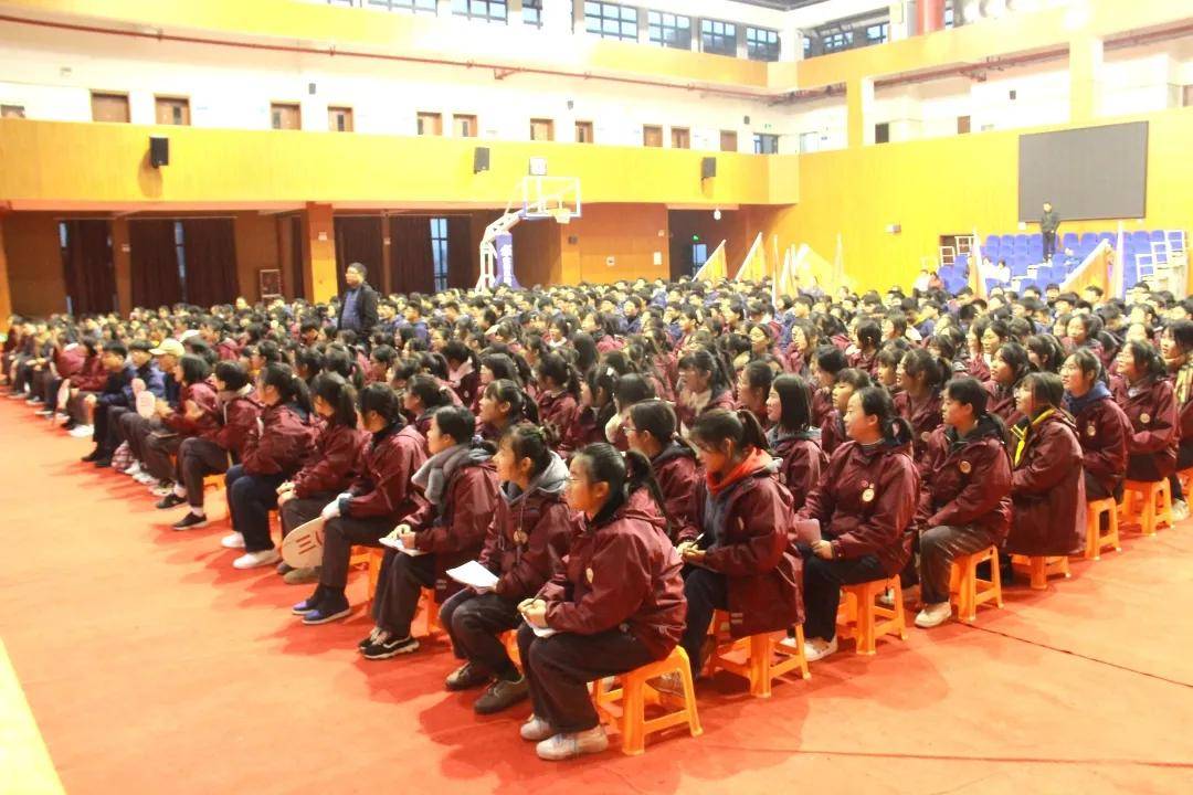新安龙老师杭州市富阳区实验中学高三高考首考动员励志演讲会_行动