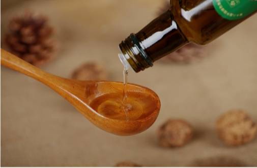 西谷核桃油一款来自湖北巴东县液体脑黄金