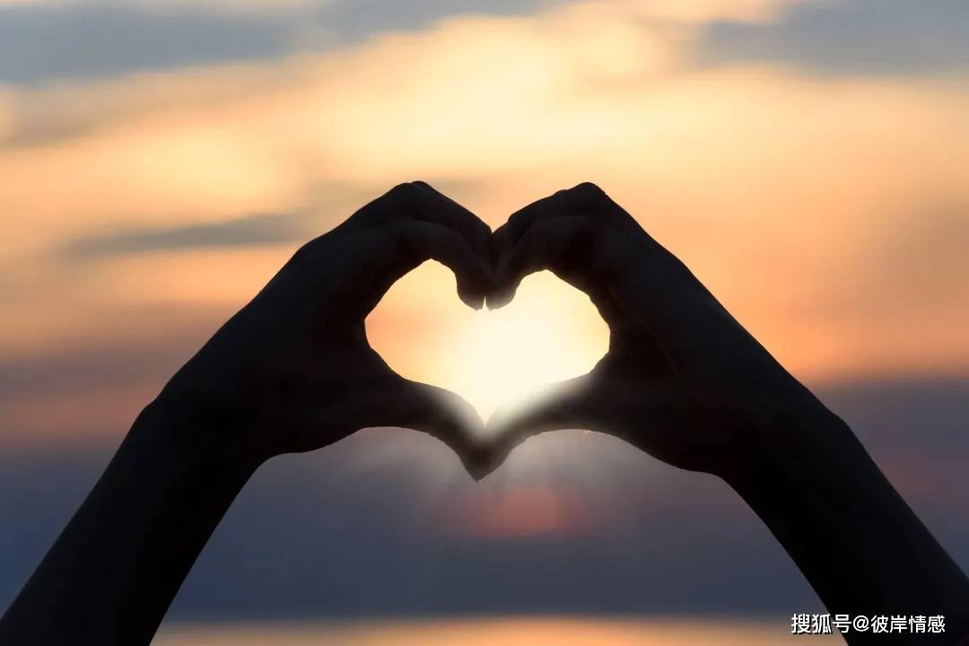 怎么样让自己开心不压抑 aa457f8c304045fe8ec5e6994057e9b1.jpeg