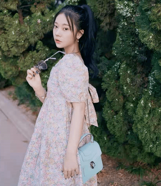 身材|蓬松娃娃裙简直是美少女必备！宽松遮肉又俏皮，轻松向赵露思看齐