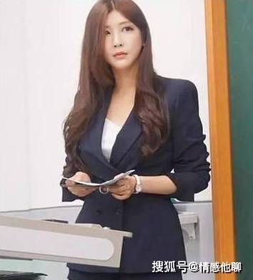 什么|小学生试卷上祝老师“长寿”，让老师难以评分，网友：老师手抖了