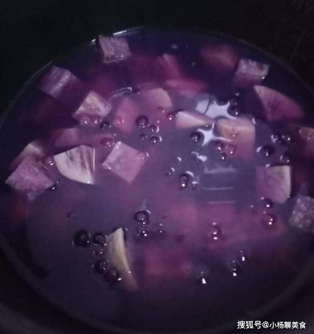 夏天|它是天然“花青素”，女人每天吃点，美白消皱纹