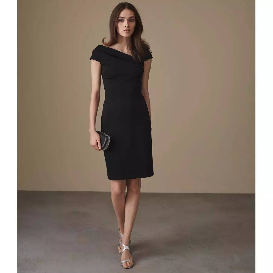 黑色|职场轻熟风怎么搭配？选对单品，干练气场立马凸显！