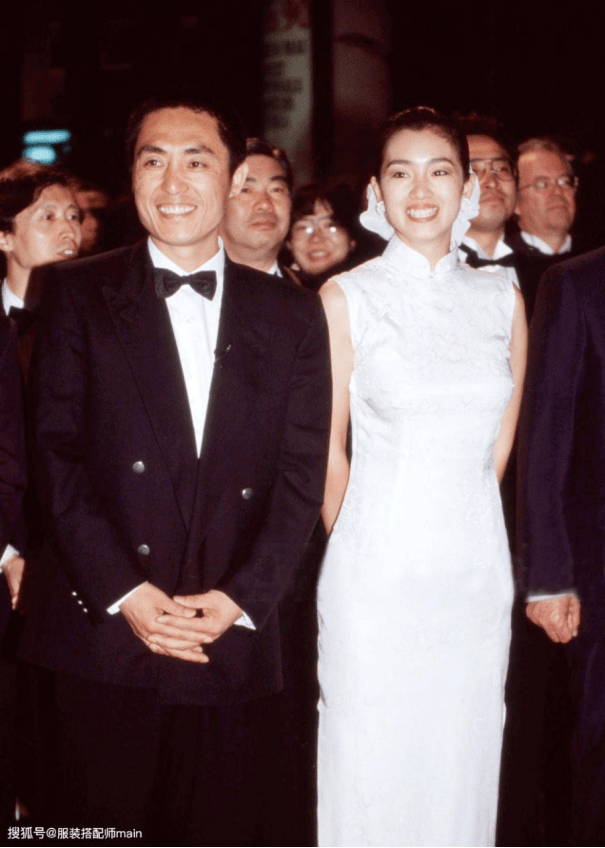 Pick|女星旗袍大赏：赵丽颖、杨幂、热巴、刘亦菲，你Pick谁？
