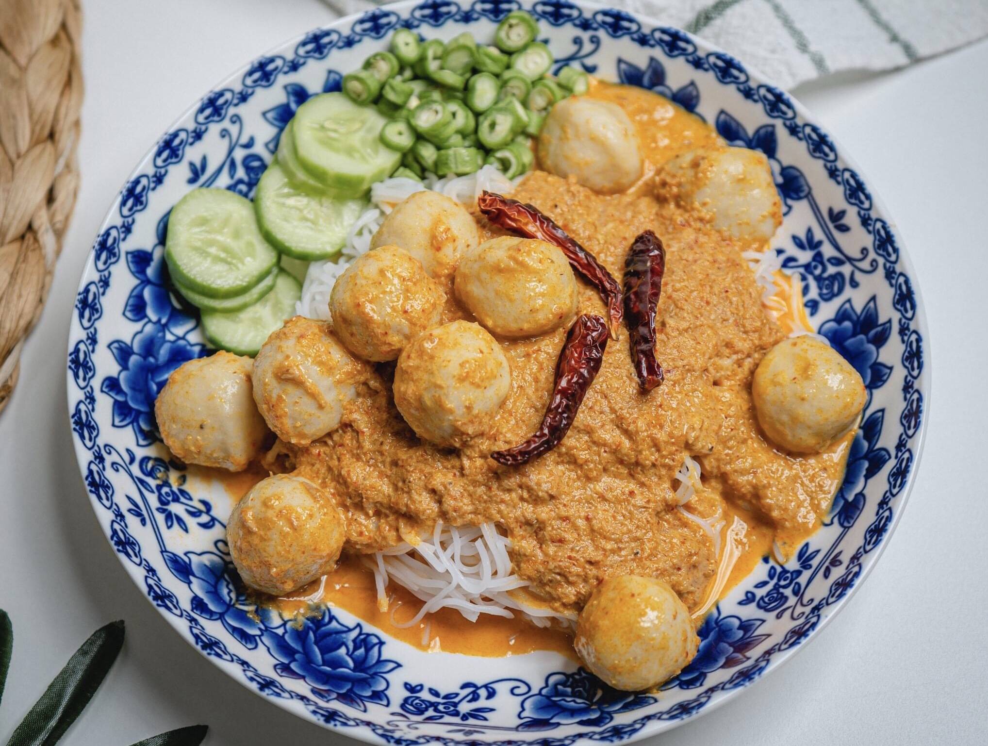 泰国美食红咖喱三文鱼，感受正宗泰国菜_生活_需求_经典