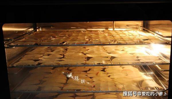 烤箱|宝贝最爱的苹果新吃法, 无添加又脆又甜嘎嘣响, 比买的划算多了