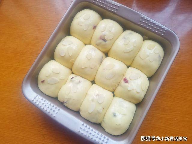 因为|这样做出来的面包，香甜柔软，太好吃了，儿子连吃5个直夸香