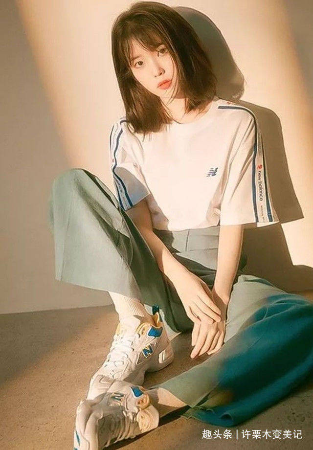 身材|“会穿”比好看更重要！掌握T恤的“穿搭法则”，显瘦减龄还时髦