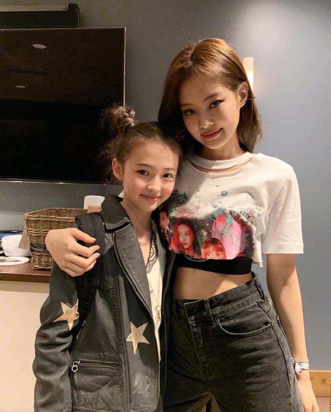 时尚|“YG小公主”Ella，11岁的猫系小仙女，冷艳气质高级感满满，好美