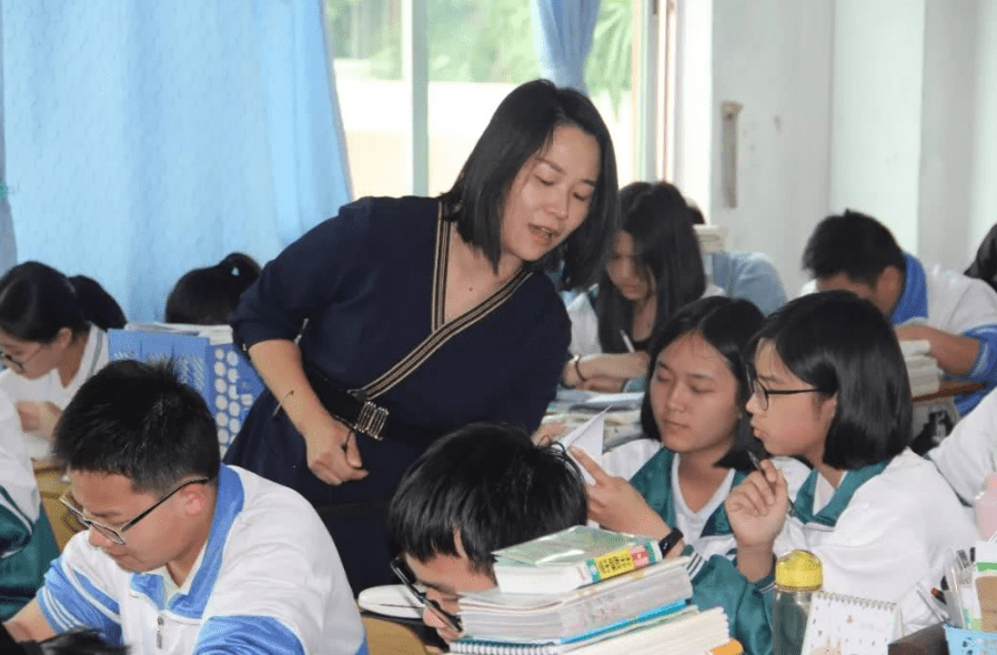 7c73696c8744420bb39d951bfb58cbc6.png