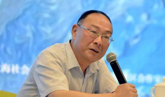 出生率|金灿荣教授：生俩娃高考加分20分，生仨娃加50分，你会生吗？