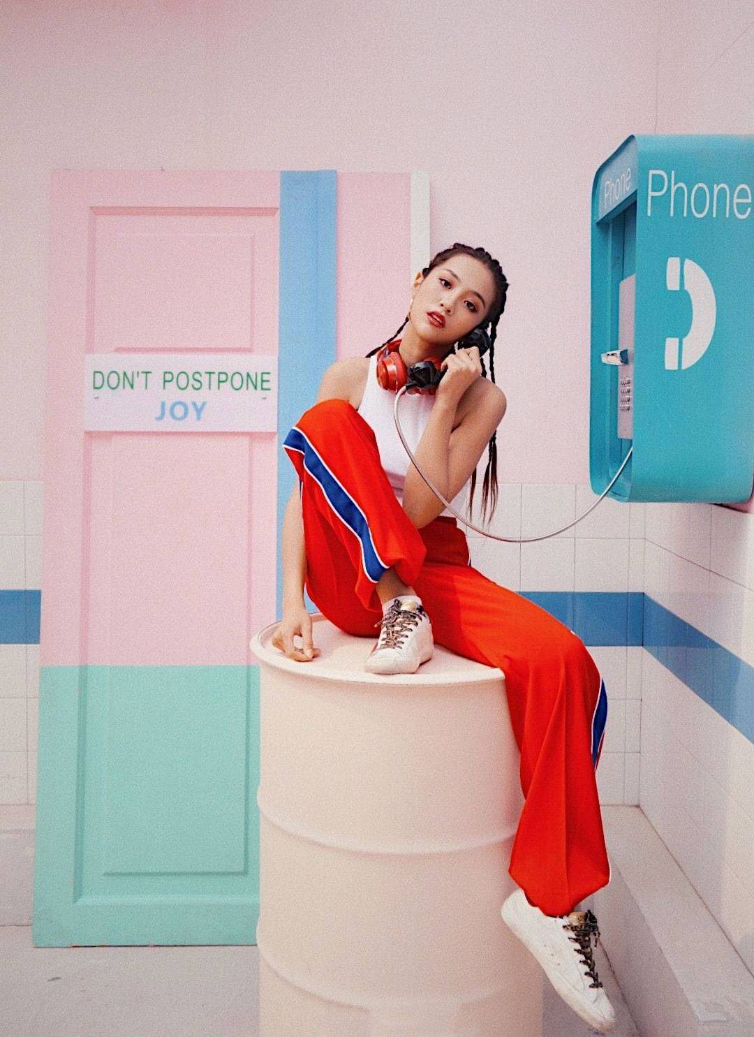 演技|《爱情公寓5》咖喱酱，剧中尬到极点，剧外却美得独树一帜有个性