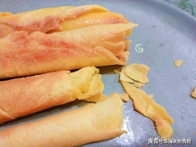 做法|蛋卷不要买了,在家用平底锅就能完成,香脆可口,孩子爱吃