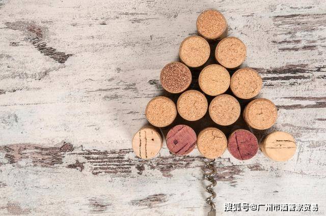 瓶内|还不知道瓶塞的作用?常见的葡萄酒瓶塞有哪些,你知道多少?