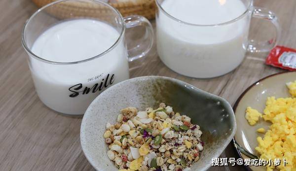 美食|洋气！俩孩子的早餐，妈妈准备了一桌子，朋友圈都赞爆了