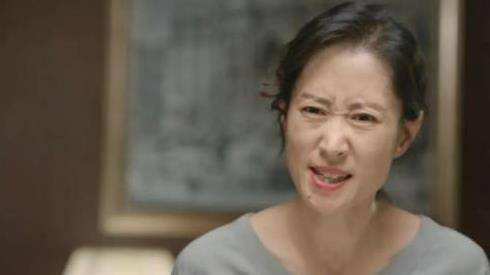 分分钟|刘敏涛新剧太出戏,摇头、翻白眼,分分钟让人想到《红色高跟鞋》