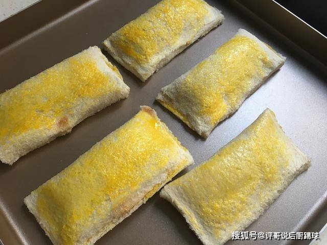 面包|早餐俩孩子就馋这个，天天吵着要吃，香甜可口，做多少吃多少