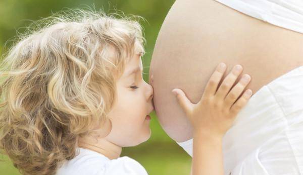 头胎|一位宝妈的日志：怀孕第三个月，我还是忍痛打掉了孩子