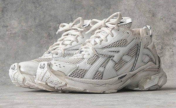 Amac|机能属性!斯凯奇机甲鞋 STAMINA V2 PRO系列亮相