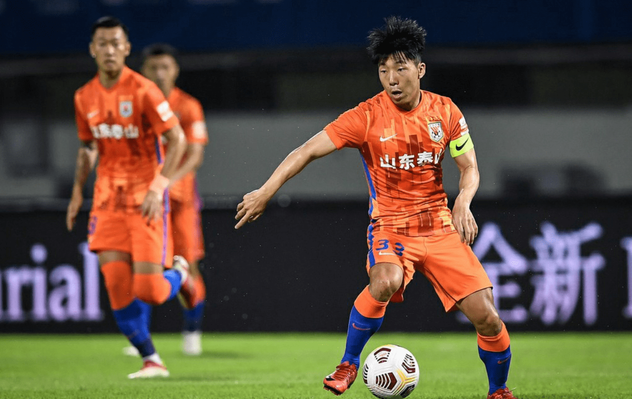 广州|2-1，0-0！深足90分钟绝杀沧州雄狮，泰山队榜首位置岌岌可危