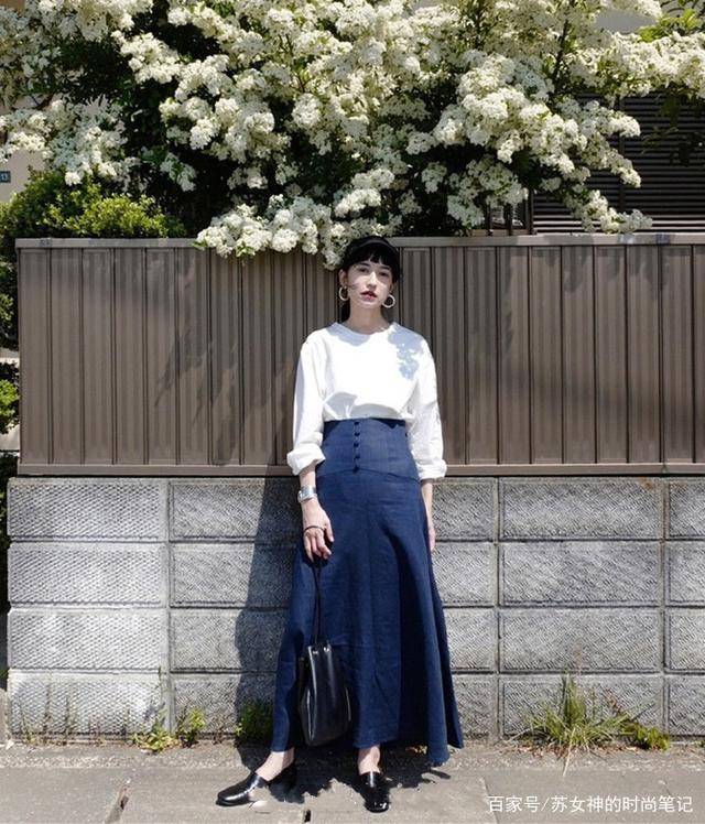 裙子|35岁女人穿搭要重新定位，早夏穿这6条裙子，减龄还能保持少女感