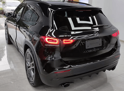 体验奔驰gla amg!外观黑武士,内饰"汽配城",价格你会买吗?