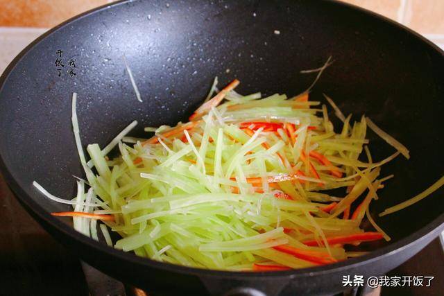 炒肉丝怎么提前腌制 47ee684be8ec42f2890ae986ff1afeb6.jpeg