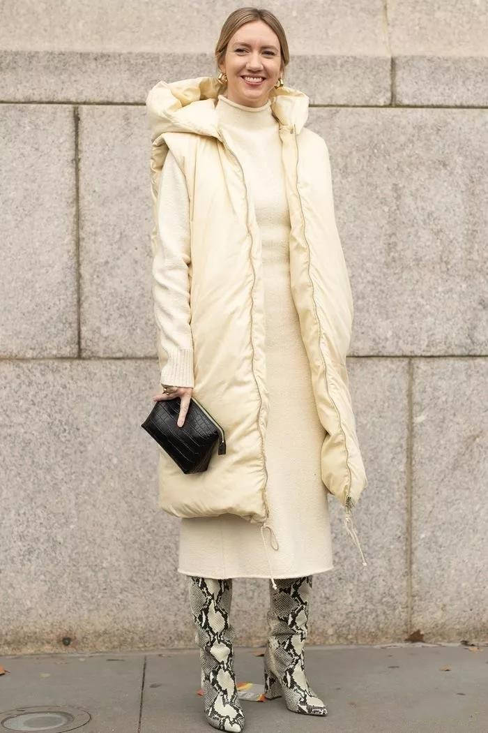 颜色|女人如果不差钱,过年建议买这5件外套,时髦又高级,潮人都在穿