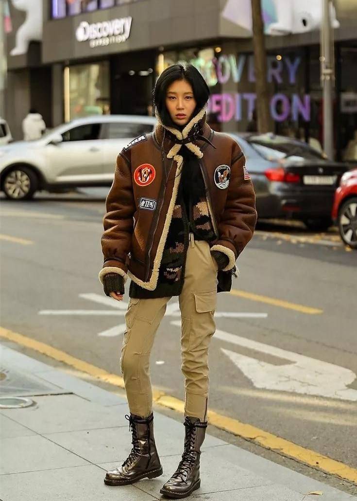 大衣|今夏先别急着买羽绒服,看看这4件带点毛的“外套”,保暖又时髦