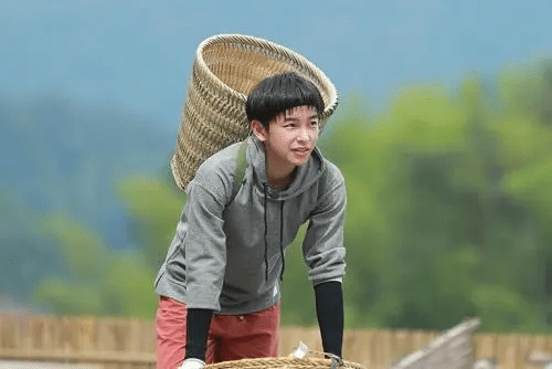 电影|彭昱畅新片上映口碑差，三天票房8000多万，惨遭观众们的“群嘲”