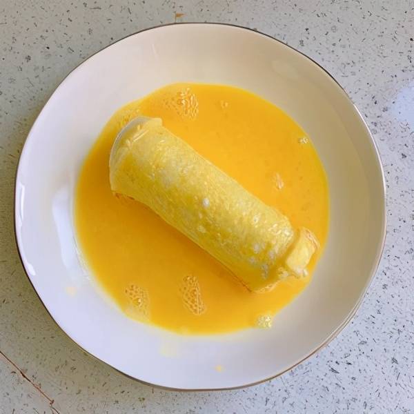 平后|10分钟搞定的营养早餐?火腿吐司卷的做法