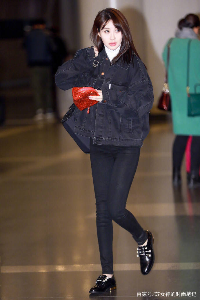 整体|今年火了一款“香蕉鞋”，时髦复古又高级，李菲儿、刘诗诗都在穿