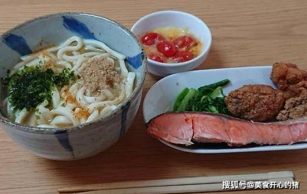 蔬菜|日本早餐吃什么？说出来别不信，清淡得难下咽，感觉吃完能瘦