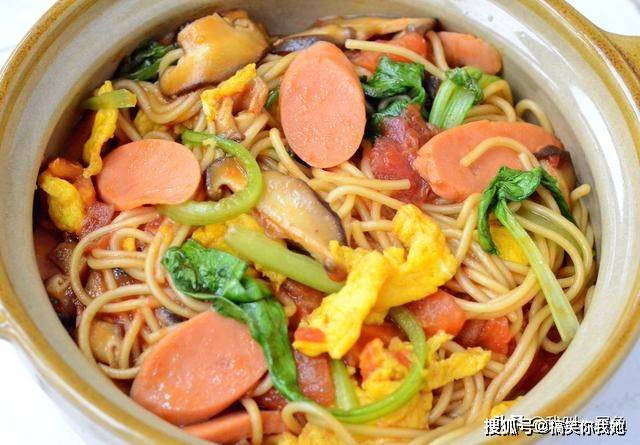 初中生|家有初中生，点名要吃这早餐，简单炒一炒就上桌，五分钟就光盘