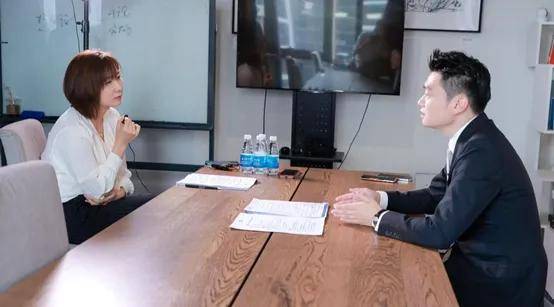 67新维国际教育集团创始人毕然财富管理黄金时代携手理享家开启新