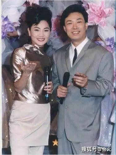 66歲費玉清未婚原因曝光？網友扒親哥採訪，張菲揭怪癖：浴缸養公雞 娛樂 第8張