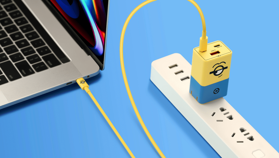 iPhone|努比亚小黄人充电设备联名款开启预售，预售福利五折起！