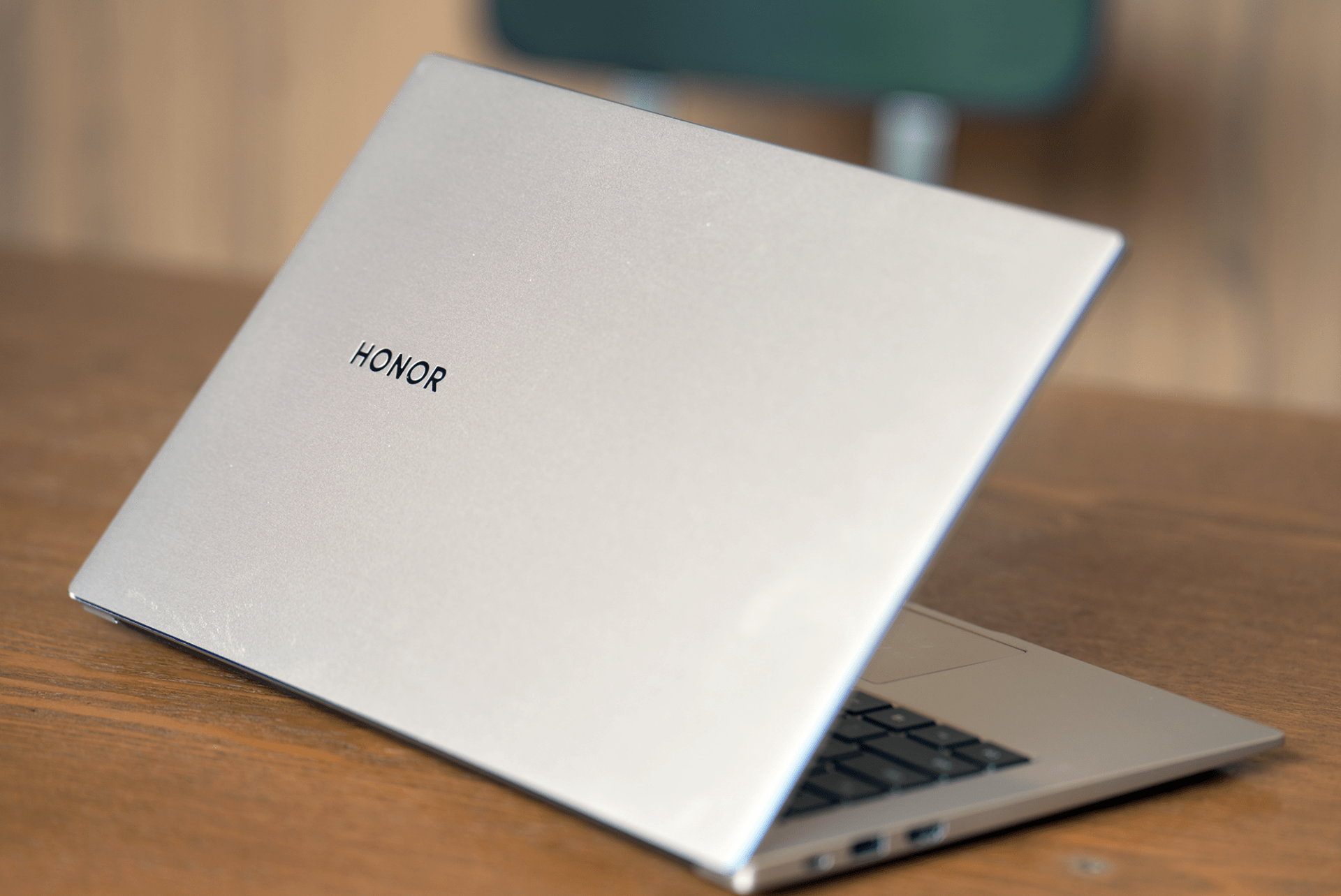 高颜值生产力工具——荣耀magicbook 14锐龙版体验测评_笔记本
