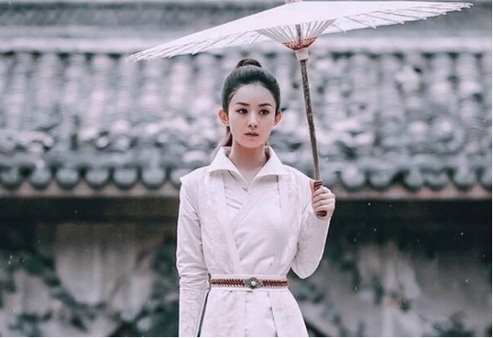 样子|女星古装撑伞造型绝了！赵丽颖风格百变、杨紫清冷，热巴让人心疼！