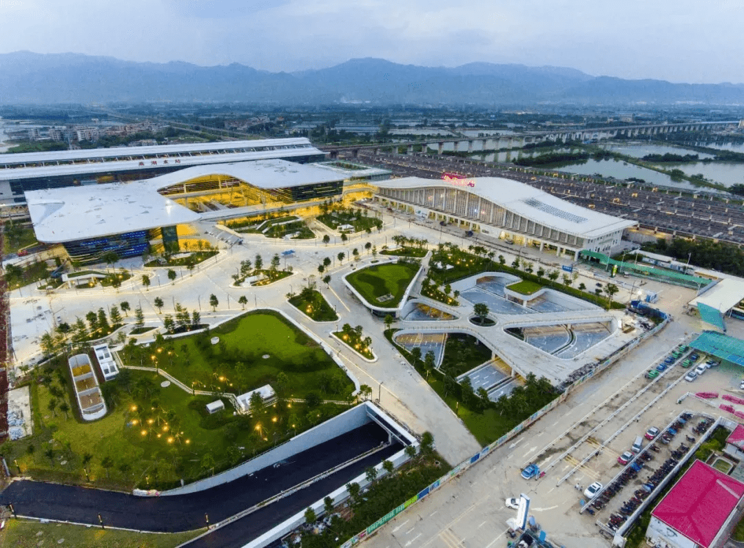 肇明高速加快建设,项目建成后,从肇庆城区到珠三角枢纽机场可快速通达