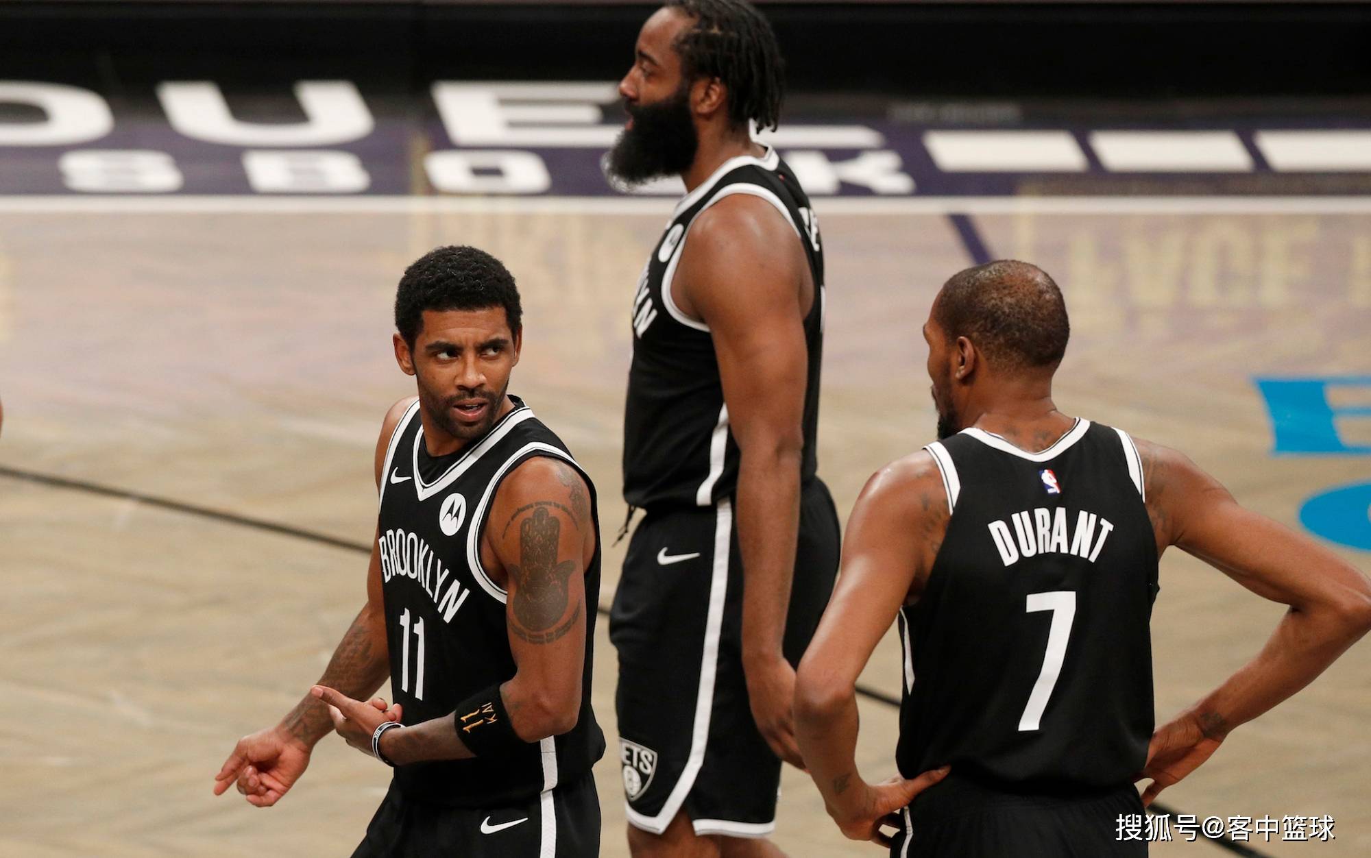 凯文-杜兰特,詹姆斯-哈登和凯里-欧文与布鲁克林篮网队签下的合同