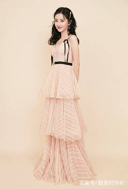 景甜|秦岚景甜娜扎央视同框像仙女！长期“碾压”的娜扎，这一次没有赢