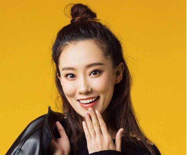 张小斐|《李焕英》54亿票房不算啥,张小斐又一部大片来了,看到男主稳了