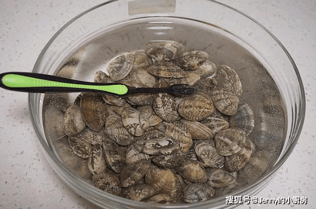 10980917cf6b4eba93726a3d1505cd86.png