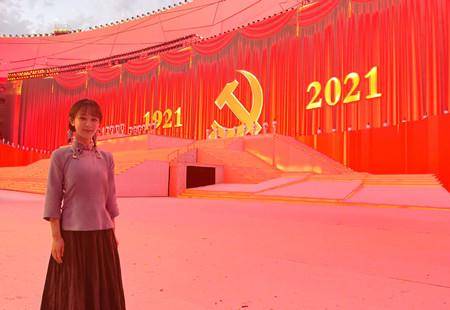 白雪公主|杨紫真给自己长脸，首次尝试卡通人物装，白雪公主扮相似人间精灵