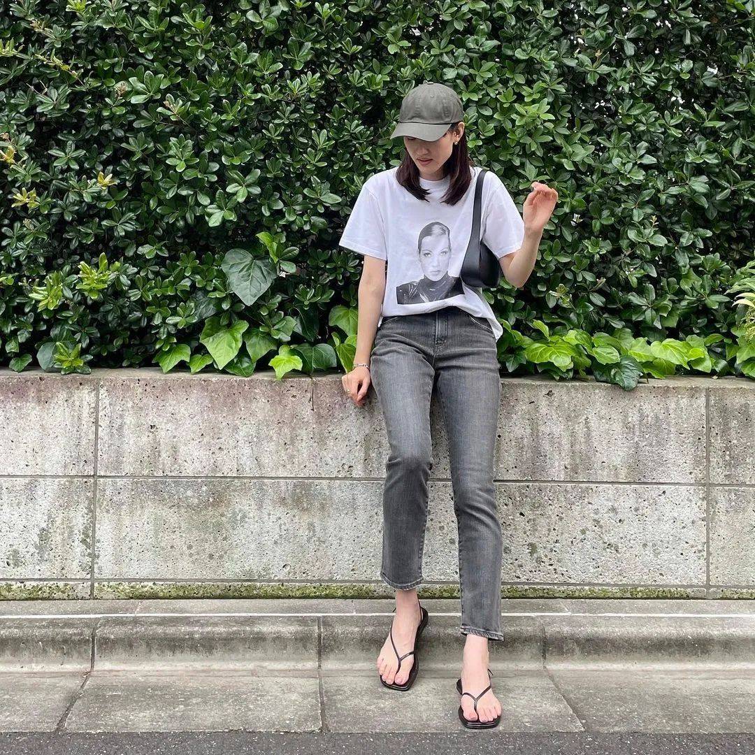 职场|我也想和她一样整个夏天都穿T恤 | 博主推荐