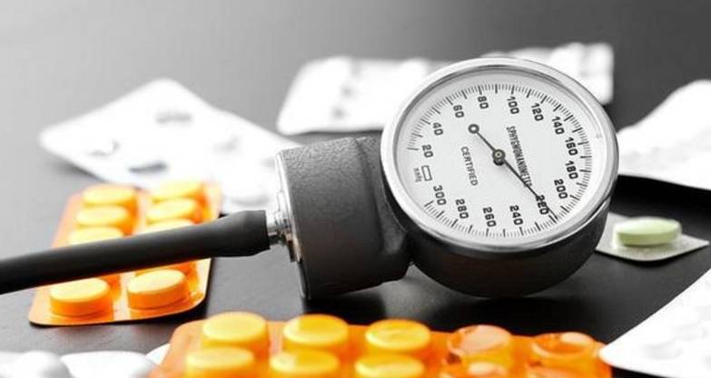 治疗|高血压患者请不要做这三件事，会伤害肾脏，必须早预防！