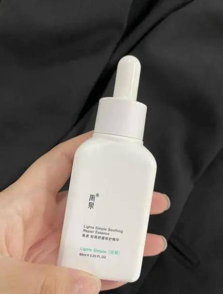 护肤品|用了多种护肤品却还烂脸！这几款皮肤科医生都推荐闭眼入